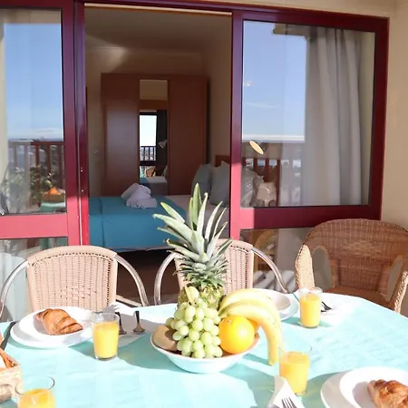 1501 - Clube Praia Mar 公寓